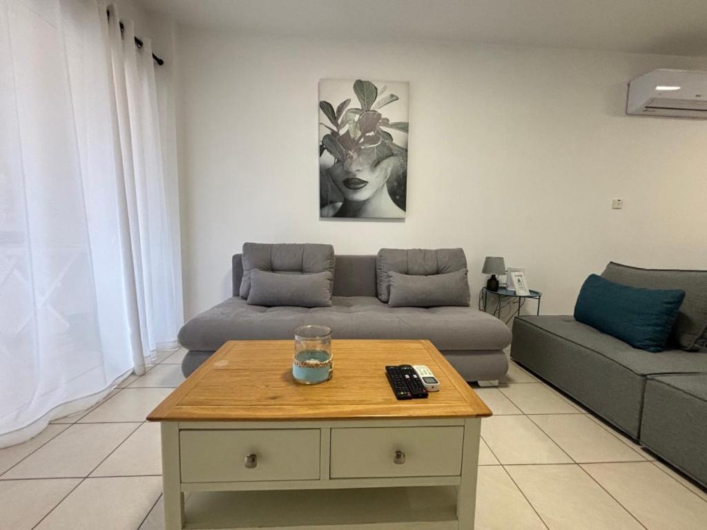 Cozy Apartment In Paphos Beautiful Complex Buitenkant foto