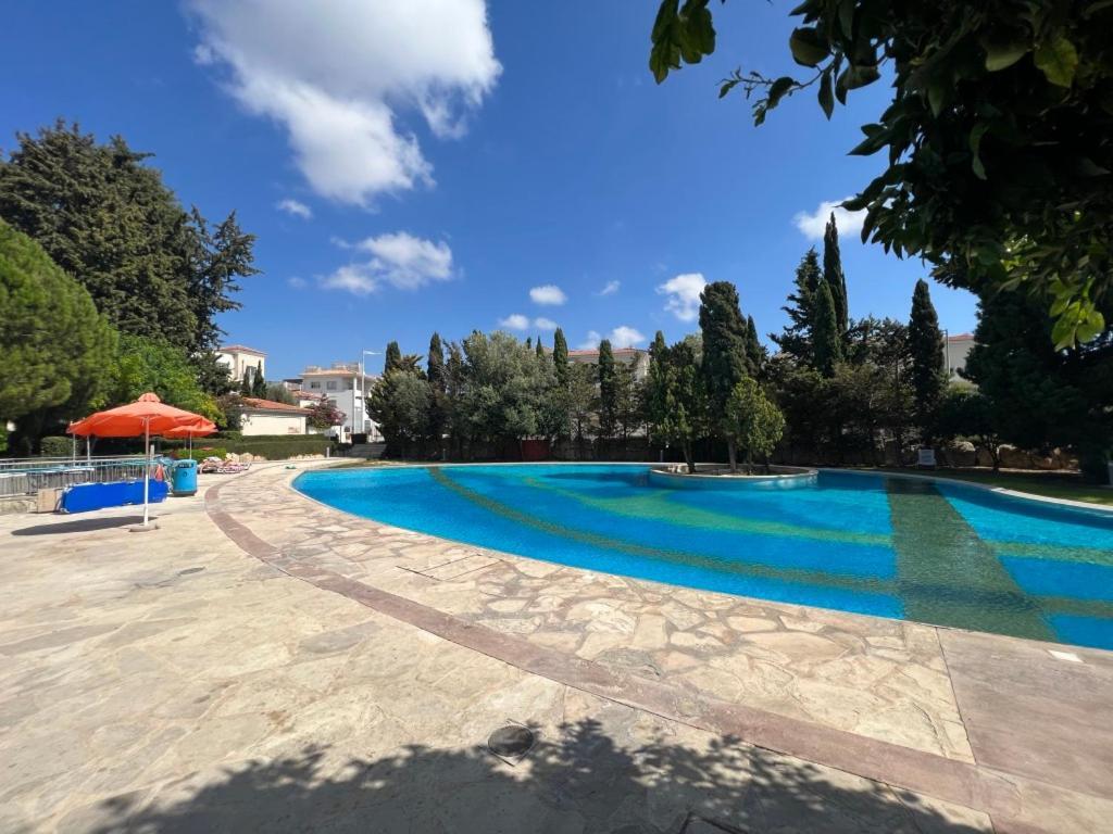 Cozy Apartment In Paphos Beautiful Complex Buitenkant foto